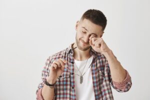 apakah boleh Setelah Lasik Pakai Softlens