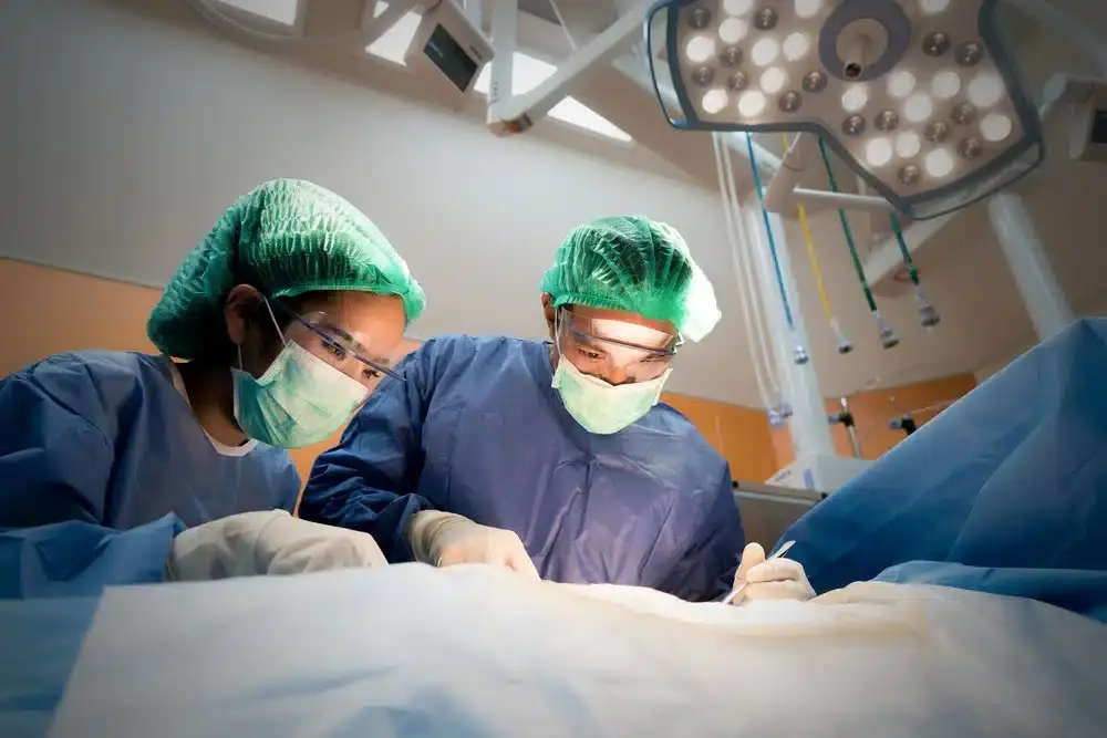 Operasi Retina Mata di Tuban