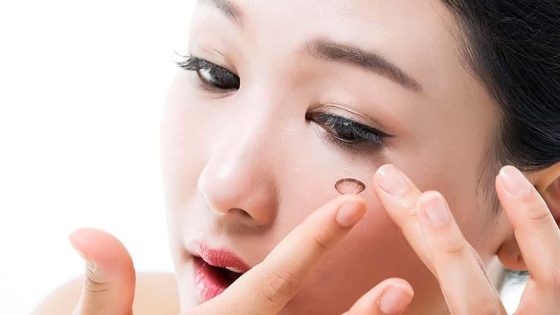 cara memakai softlens