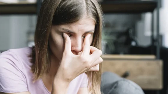 Dampak Emosional Pada Mata